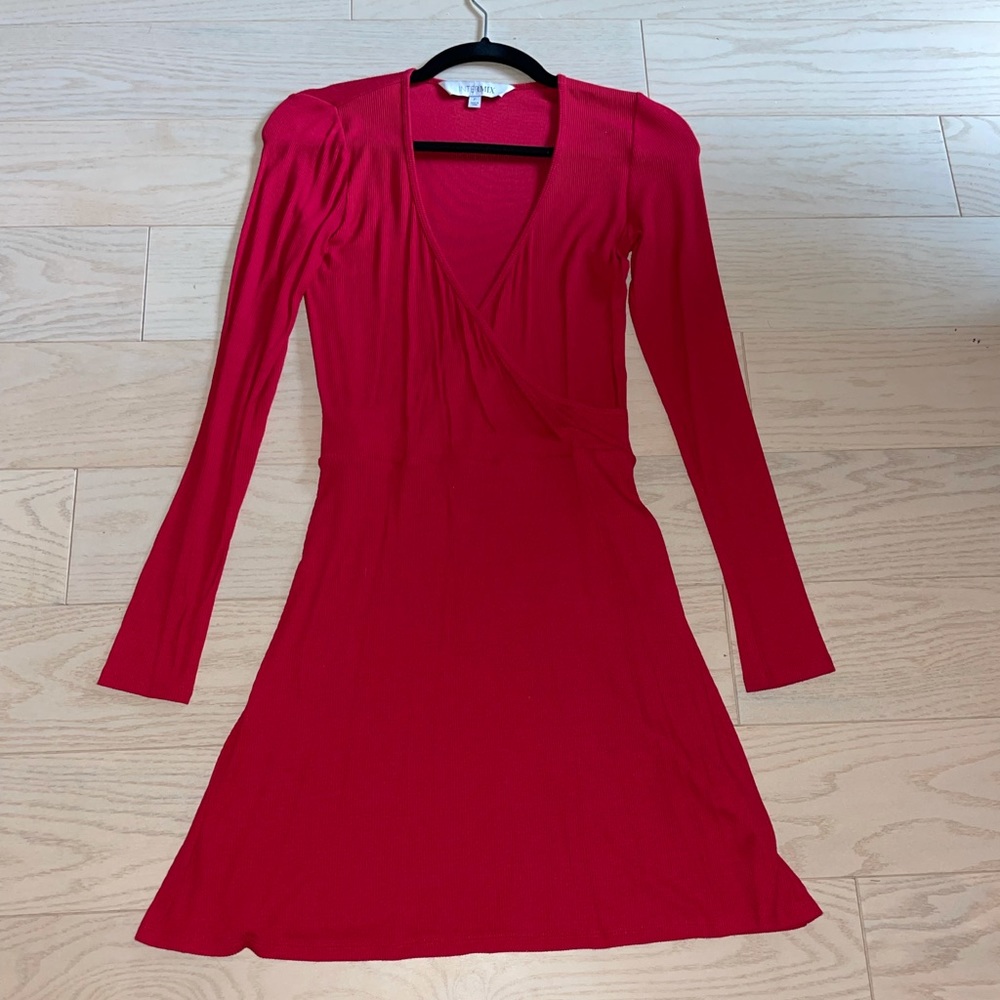 Intermix long sleeve knit dress (petite)
